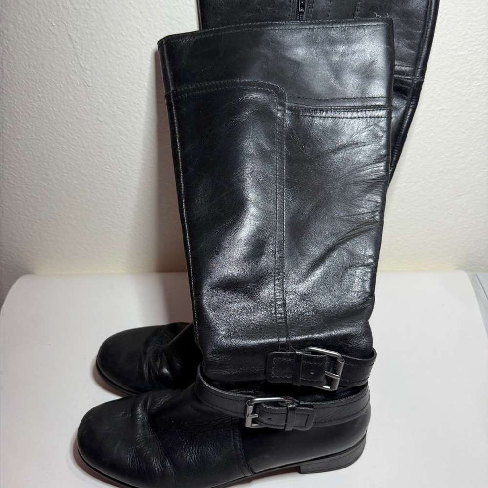 Classic Black Leather Knee-High Riding Boots